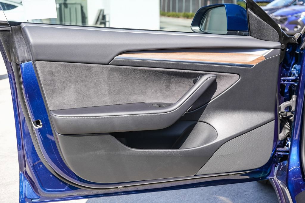 Used 2023 Tesla Model 3 Performance image 24