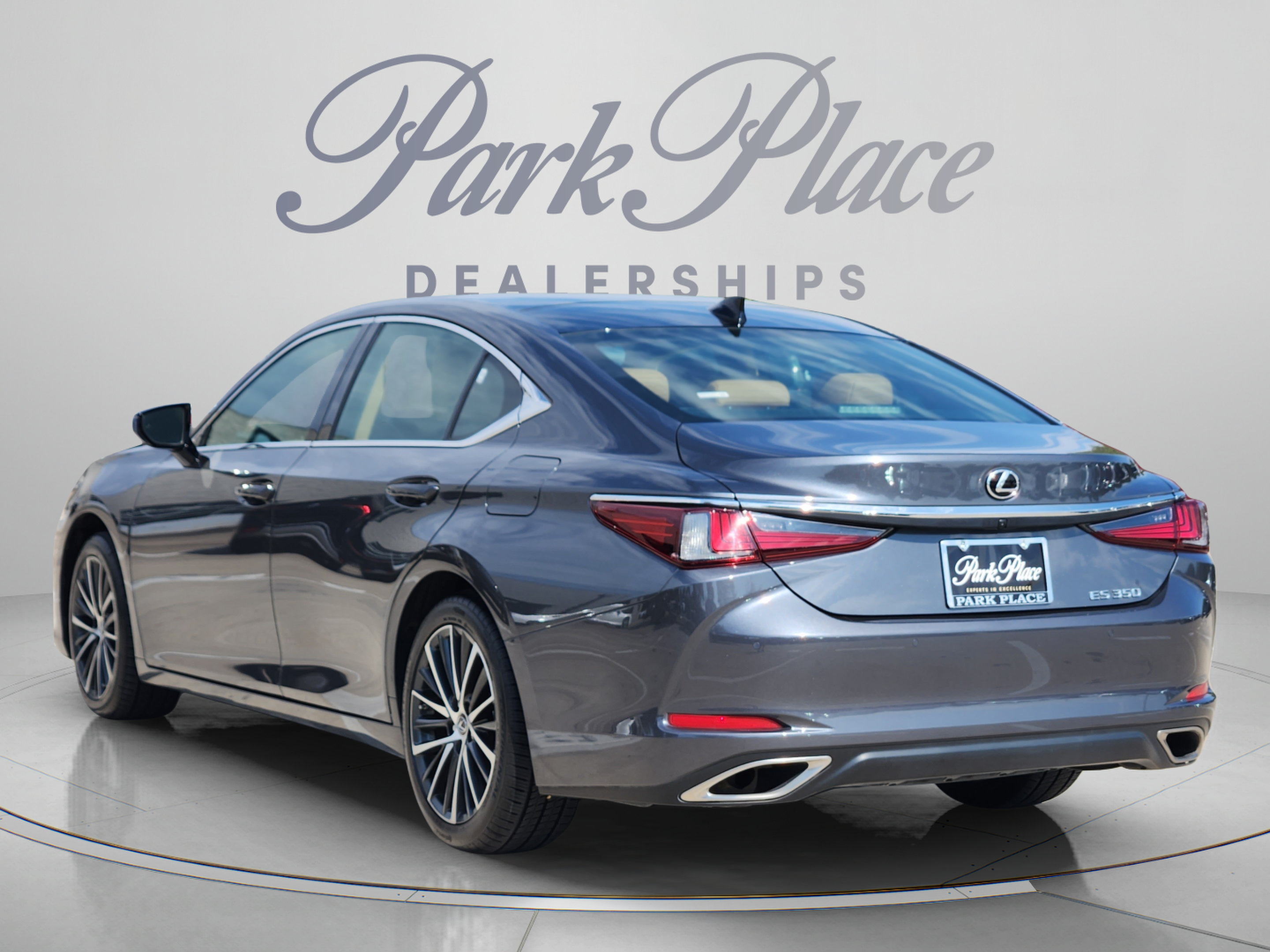 Certified 2022 Lexus ES 350 w/ Premium Package FWD image 3