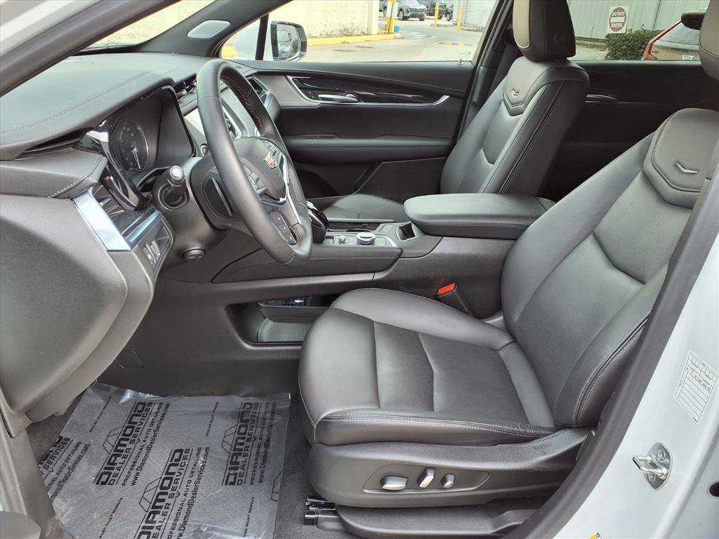 Certified 2025 Cadillac XT5 Premium Luxury image 19