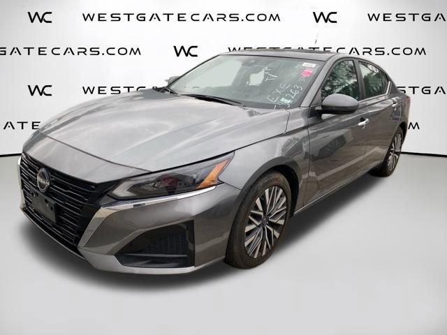 Used 2023 Nissan Altima 2.5 SV image 18