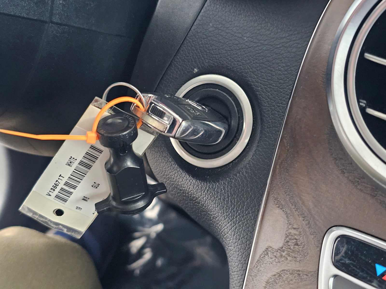 Used 2019 Mercedes-Benz GLC 300 image 29