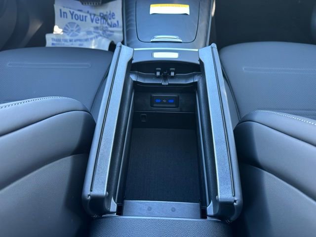 New 2026 Mercedes-Benz E 53 AMG e 4MATIC Sedan image 36