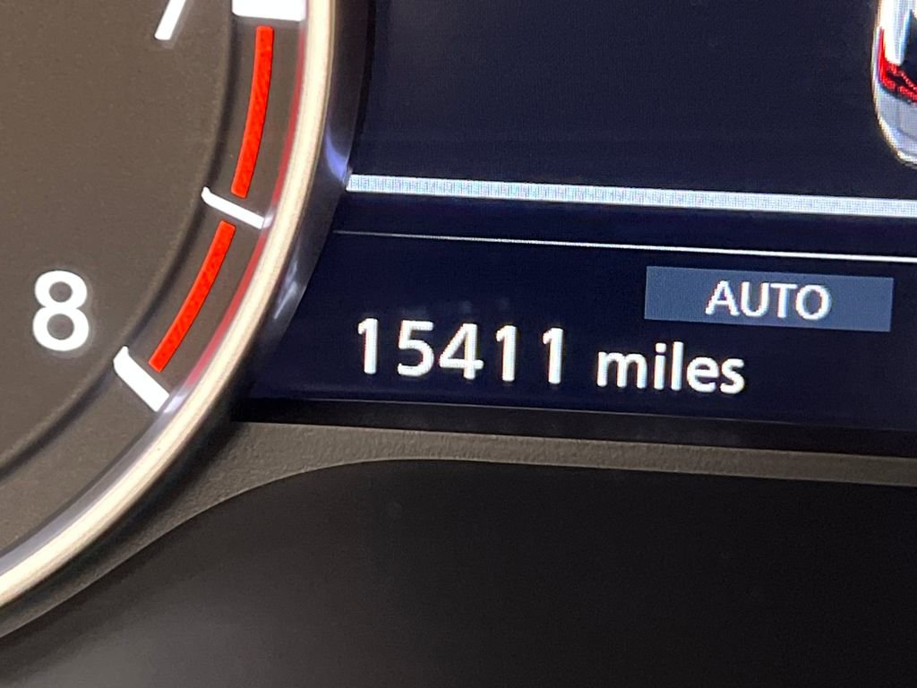 Used 2025 Nissan Rogue SV image 42