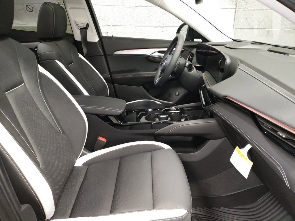 New 2026 Buick Envision Sport Touring image 7