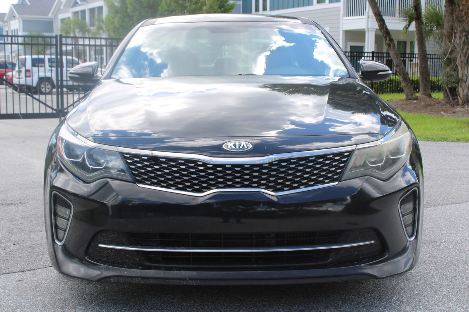 Used 2018 Kia Optima SX w/ Paint Protection Package FWD image 2