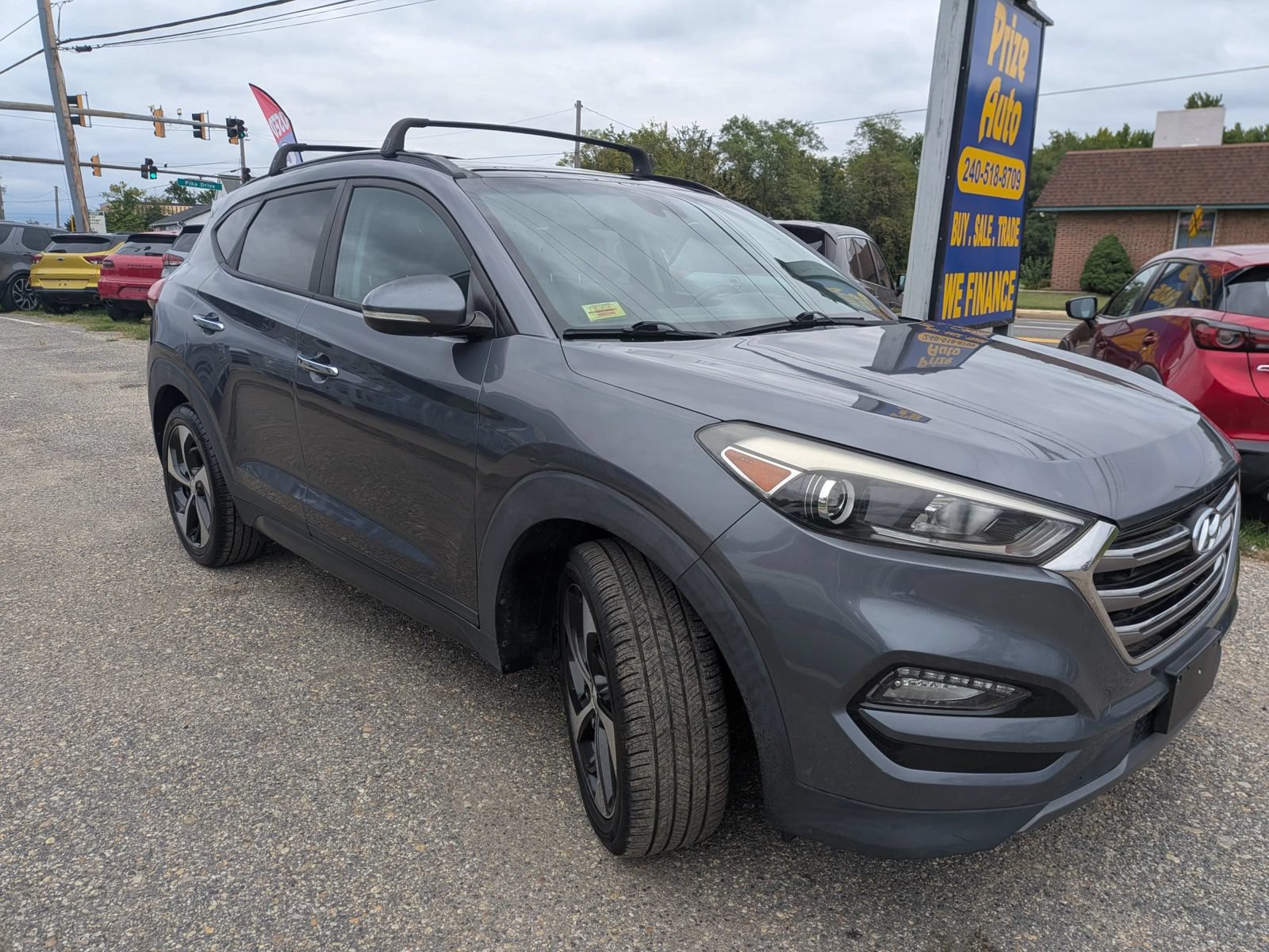 Used 2016 Hyundai Tucson Limited w/ Option Group 03 FWD image 8