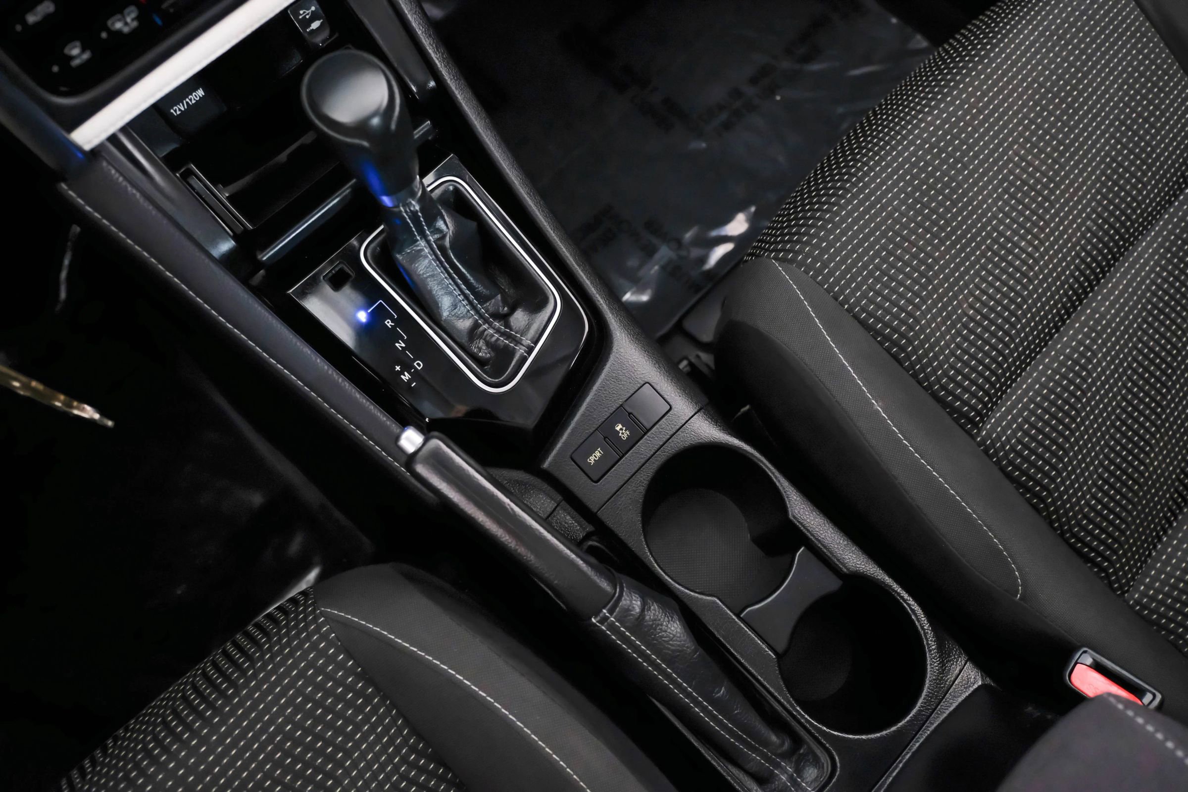 Used 2016 Scion iM Hatchback 4D image 26