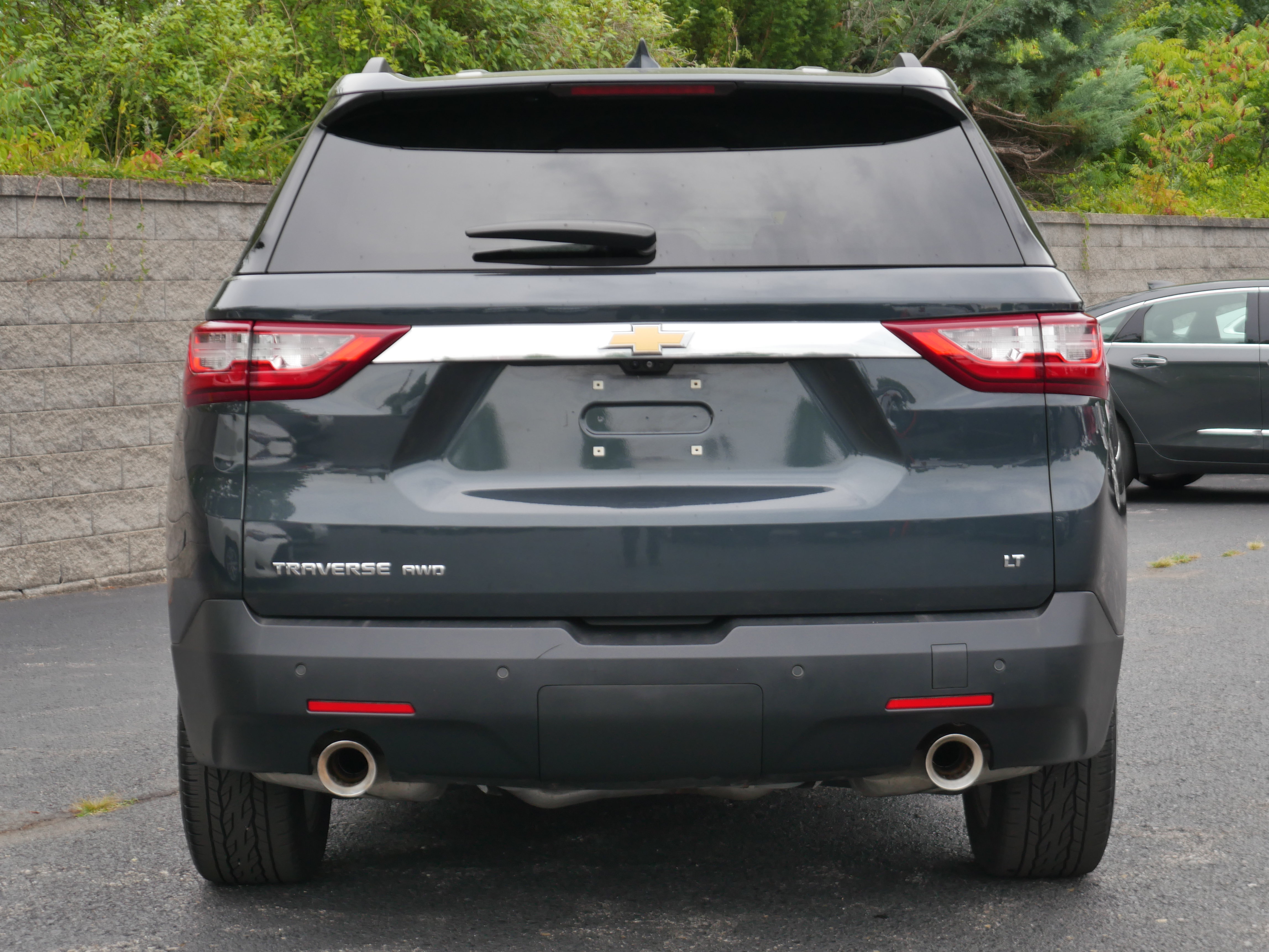 Certified 2019 Chevrolet Traverse LT w/ LT Premium Package AWD/4WD image 5