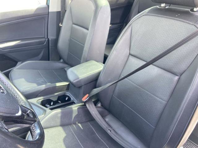 Used 2018 Volkswagen Tiguan SEL FWD image 16