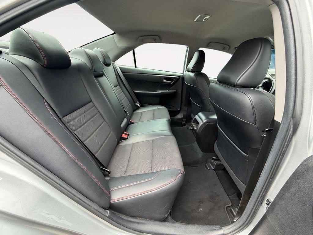 Used 2017 Toyota Camry SE FWD image 23
