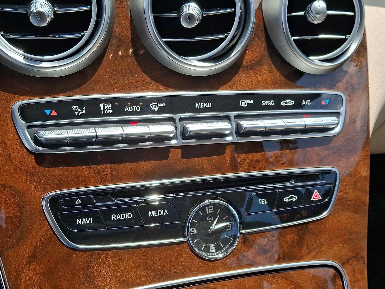Used 2016 Mercedes-Benz C 300 4MATIC Sedan image 16