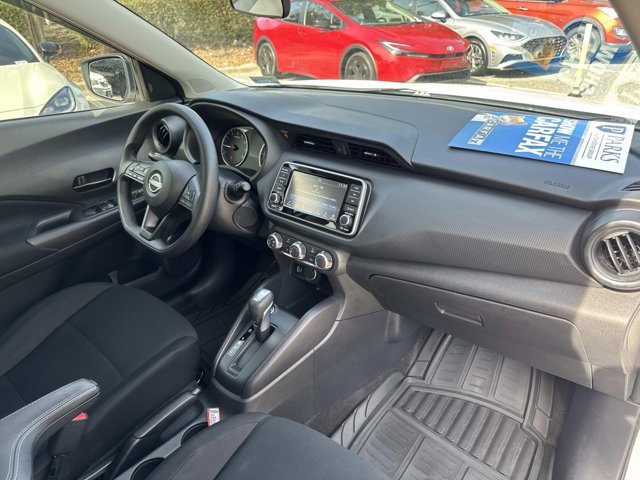 Used 2024 Nissan Kicks S image 17