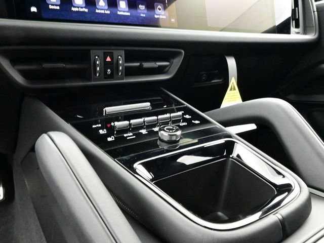 New 2026 Porsche Cayenne Turbo GT image 11