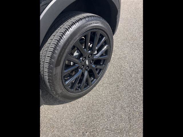 Certified 2023 Cadillac XT4 Sport image 9