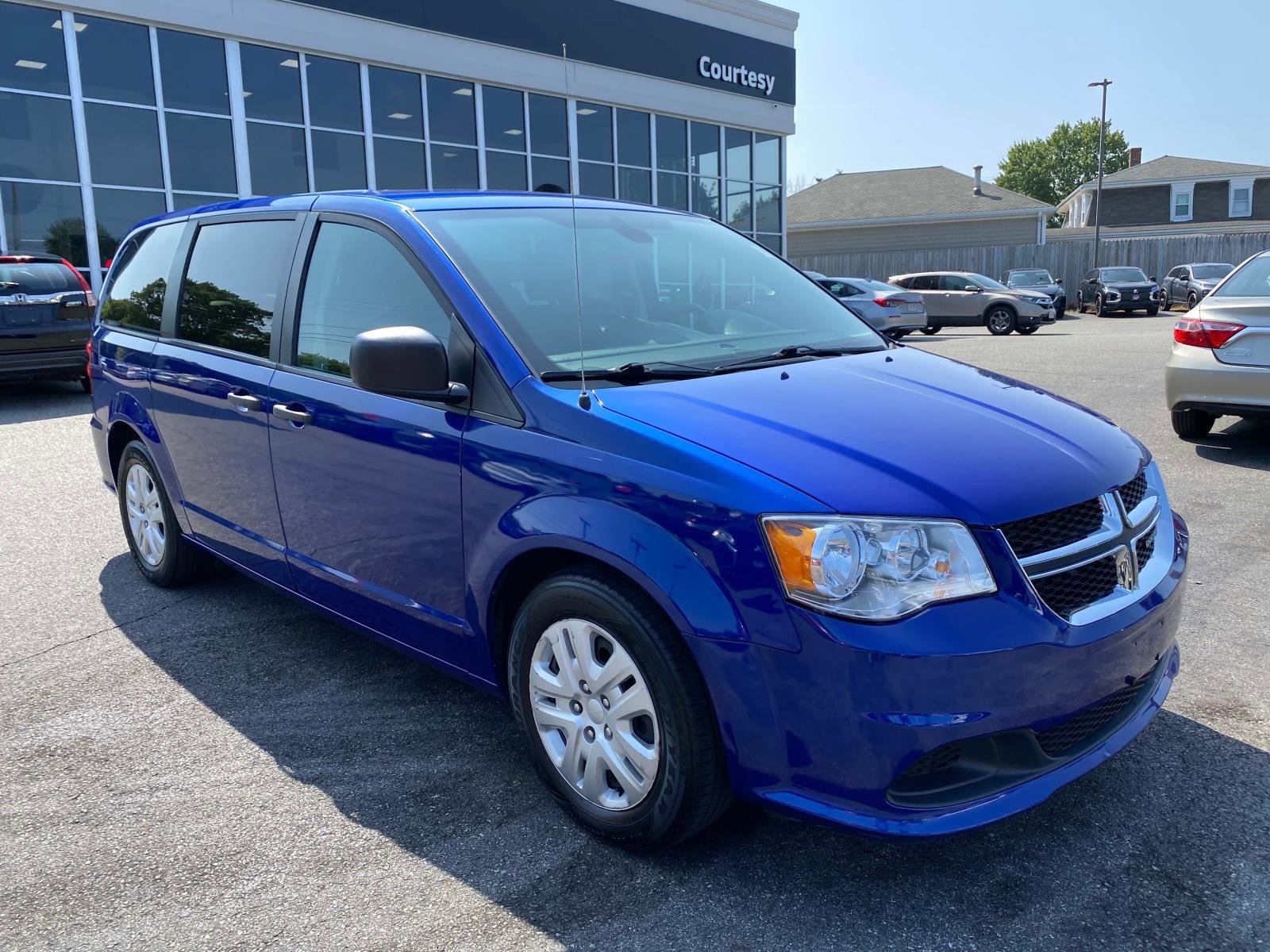 Used 2019 Dodge Grand Caravan SE image 8
