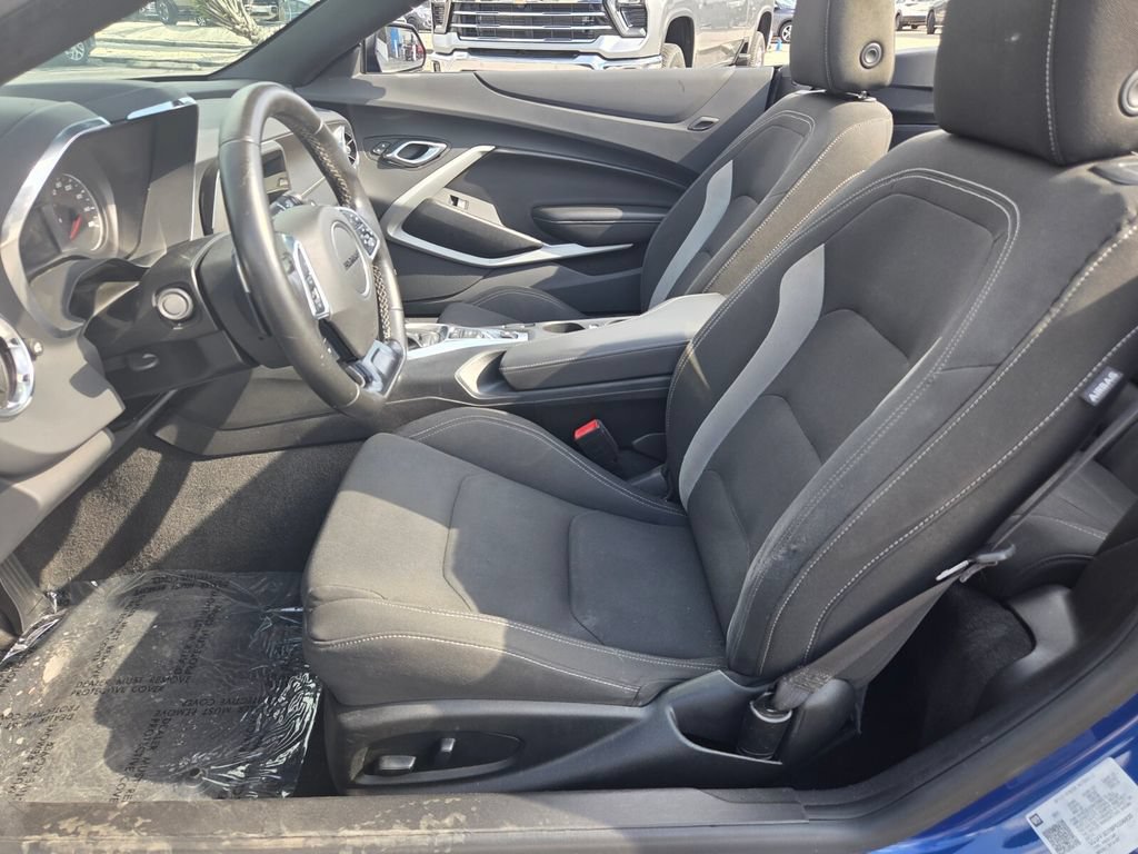 Certified 2023 Chevrolet Camaro LT w/ RS Package RWD image 5