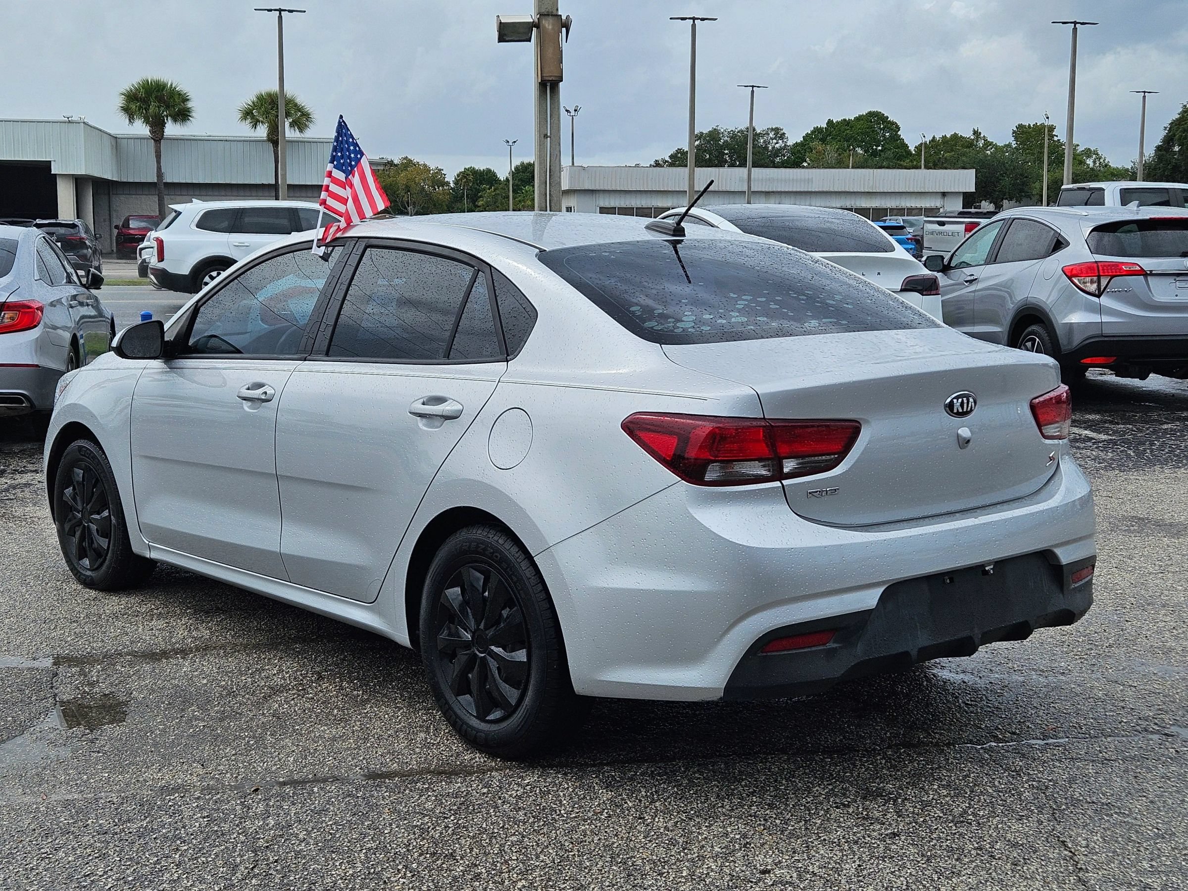 Used 2020 Kia Rio S FWD image 5