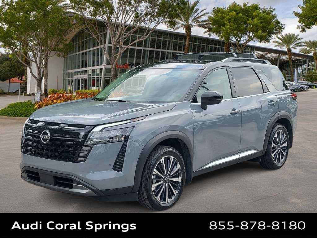 Used 2026 Nissan Pathfinder Platinum FWD image 1