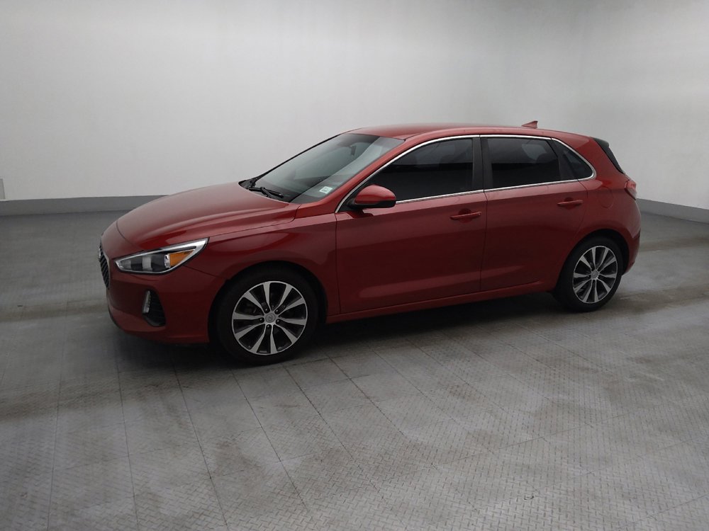 Used 2019 Hyundai Elantra GT FWD image 2
