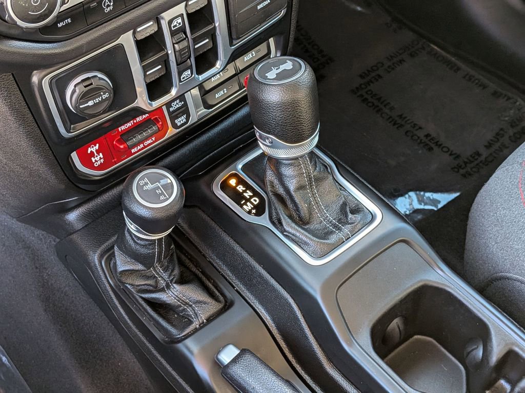 Used 2025 Jeep Wrangler Unlimited Rubicon image 20