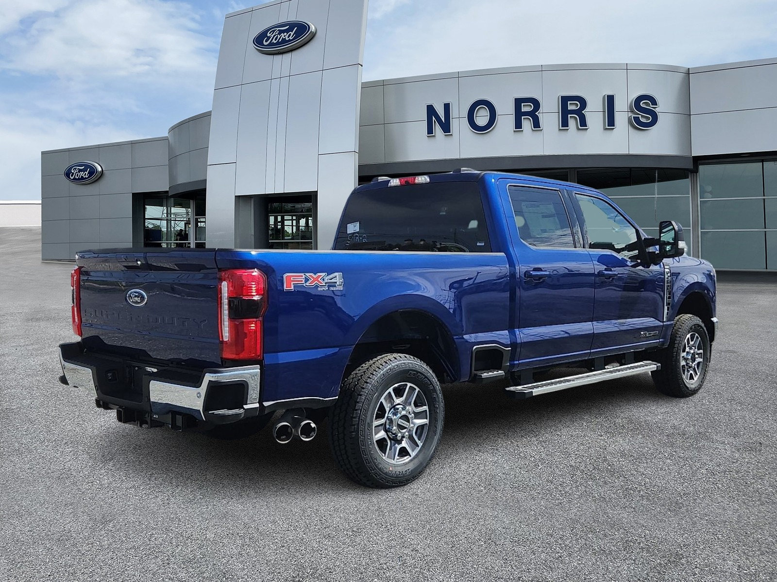 New 2026 Ford F250 Lariat w/ FX4 Off-Road Package AWD/4WD image 4