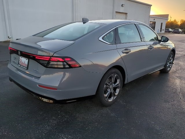 New 2025 Honda Accord EX-L image 6