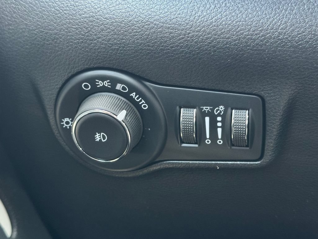 New 2026 Jeep Compass Limited AWD/4WD image 27
