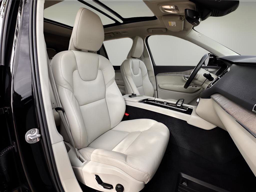 Used 2023 Volvo XC90 B6 Plus w/ Protection Package Premier AWD/4WD image 23