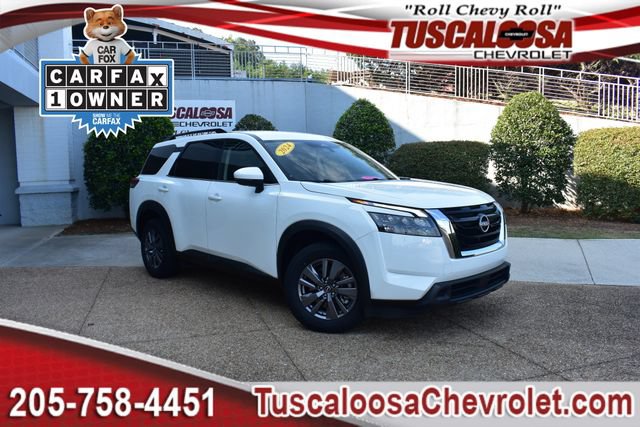 Used 2024 Nissan Pathfinder SV AWD/4WD image 1