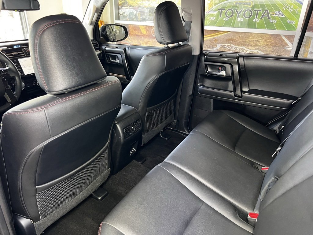 Used 2020 Toyota 4Runner TRD Off-Road Premium image 38