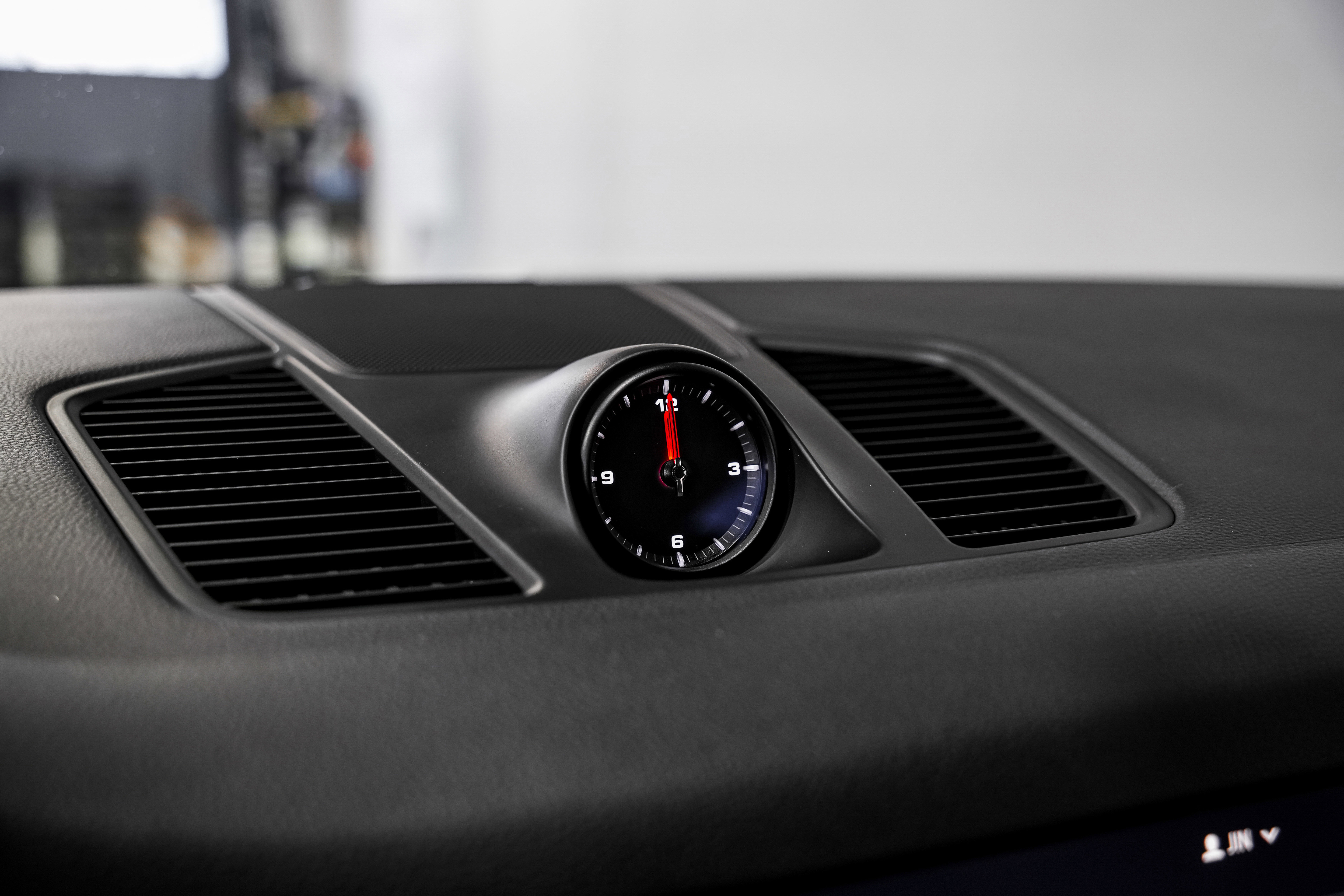 Used 2022 Porsche Cayenne S image 13