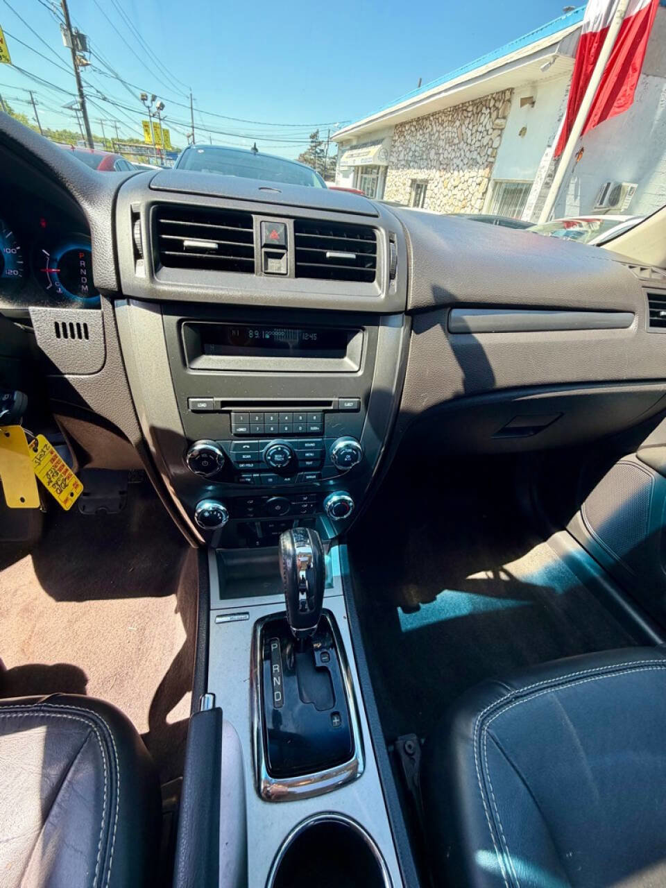 Used 2010 Ford Fusion Sport FWD image 16