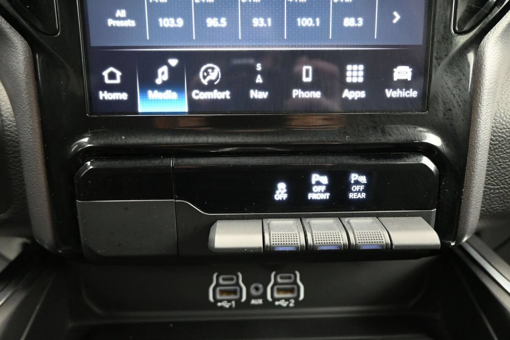 Used 2025 RAM 1500 Big Horn AWD/4WD image 19