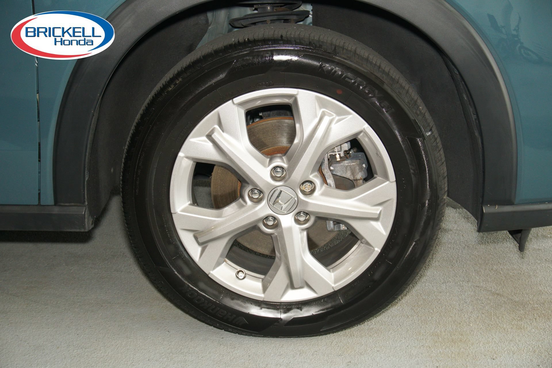 Certified 2024 Honda HR-V LX image 40