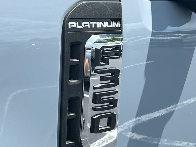 New 2026 Ford F350 Platinum w/ Platinum Plus Package AWD/4WD image 18