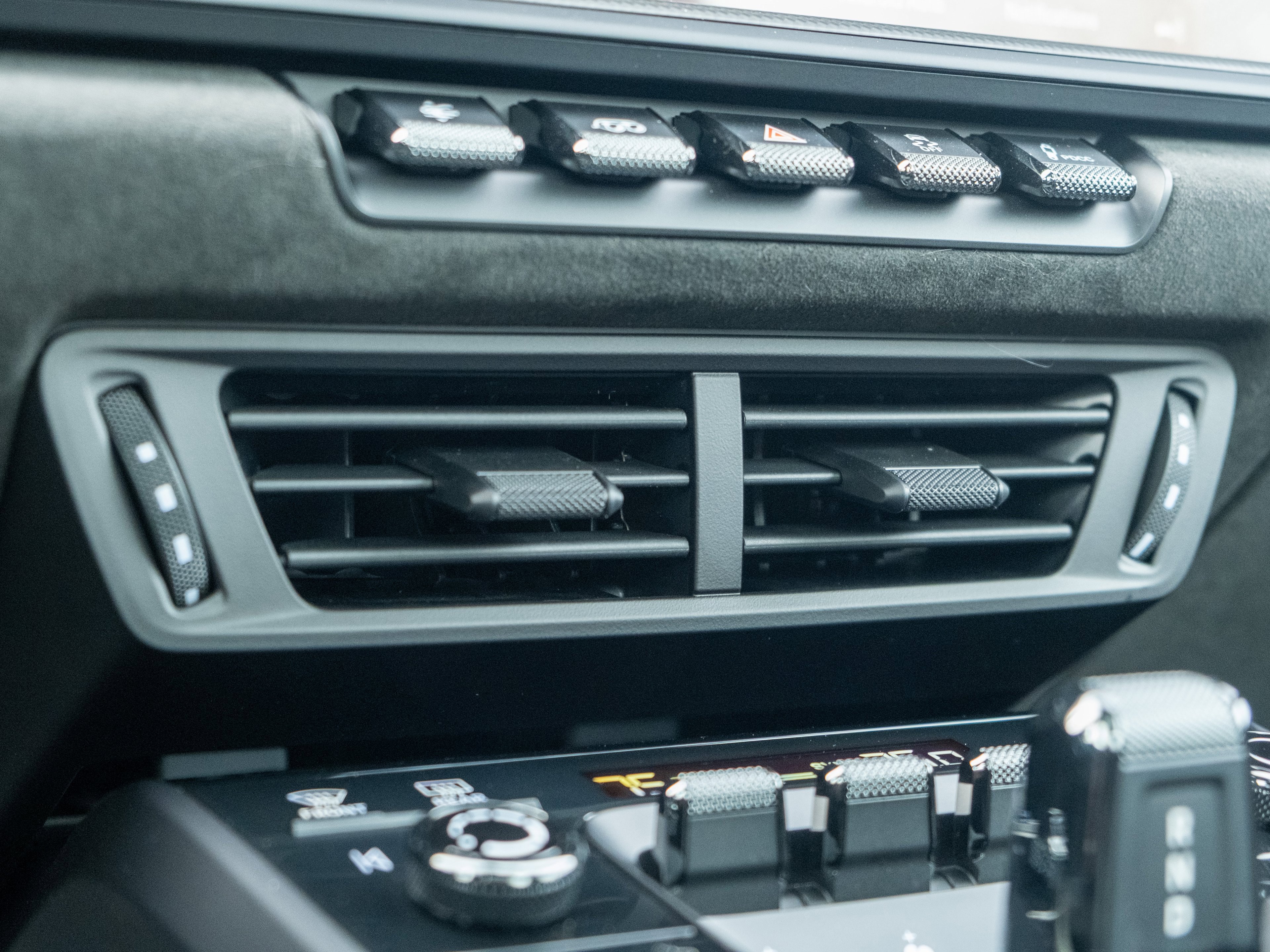 New 2026 Porsche 911 Carrera 4 GTS image 31