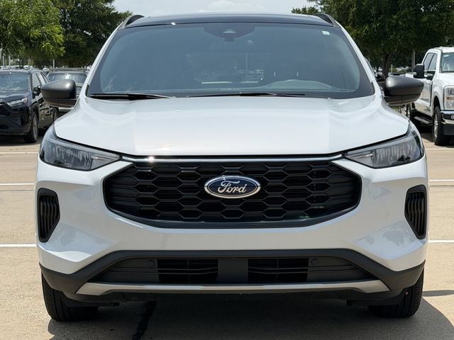 Used 2025 Ford Escape ST-Line w/ Equipment Group 301A FWD image 7