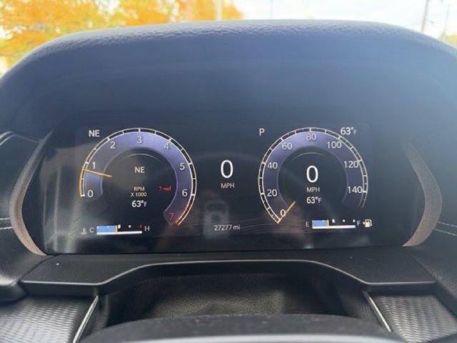 Used 2023 Jeep Grand Cherokee Altitude AWD/4WD image 30