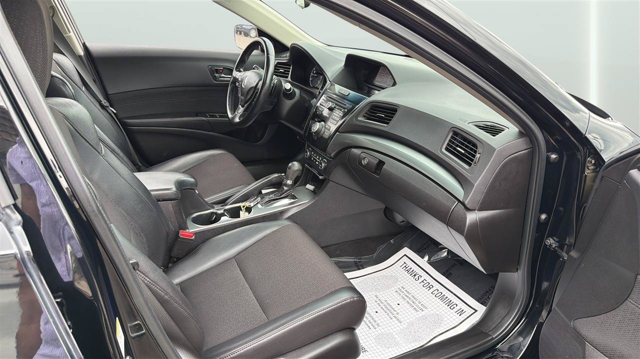 Used 2013 Acura ILX FWD image 15