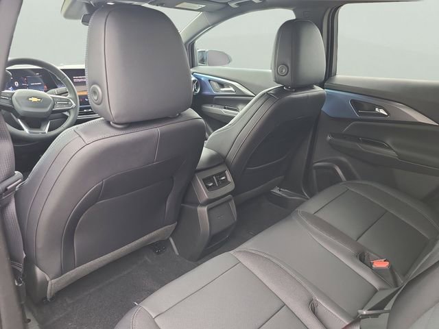 New 2026 Chevrolet Equinox EV LT image 16