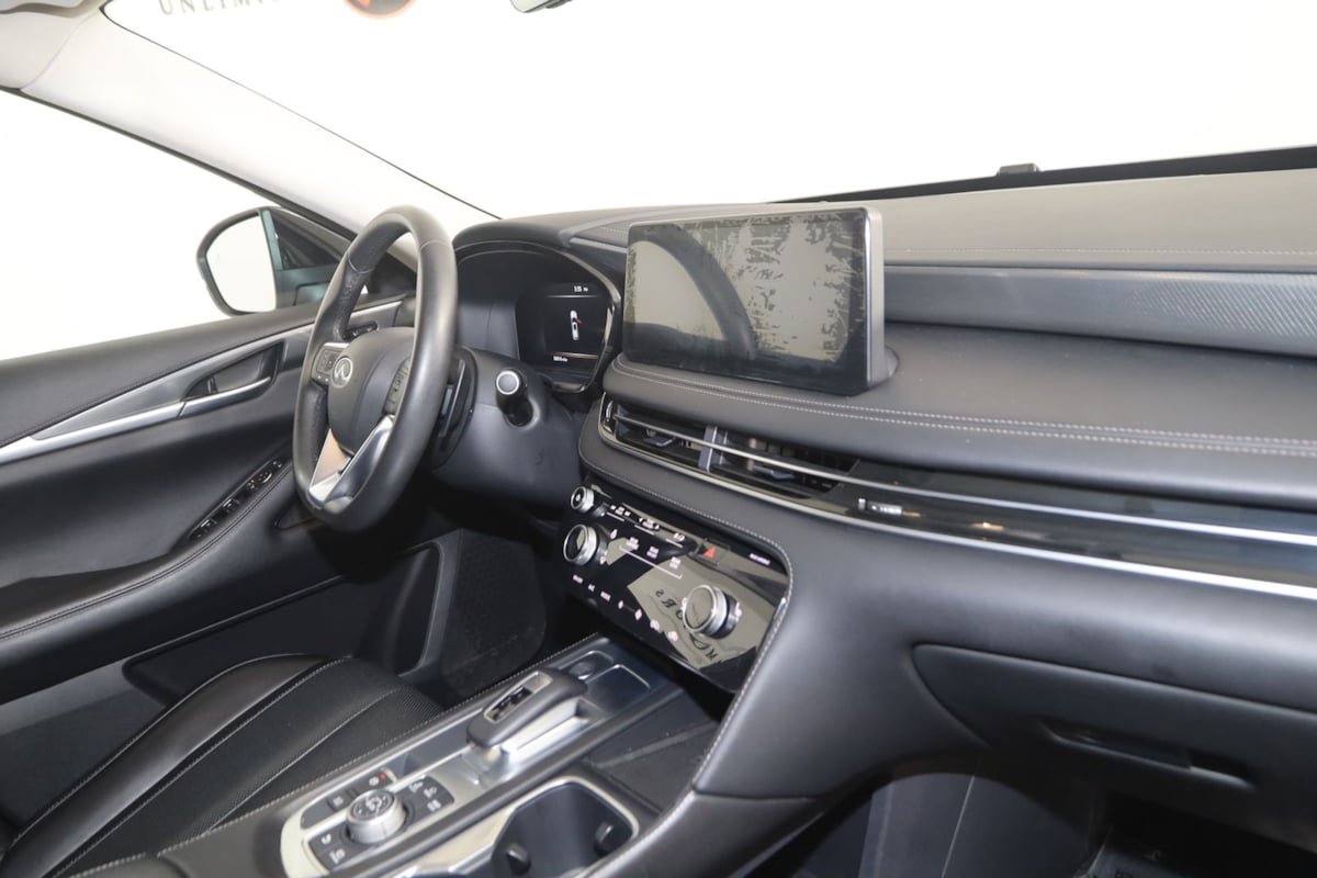 Used 2025 INFINITI QX60 Luxe AWD/4WD image 41