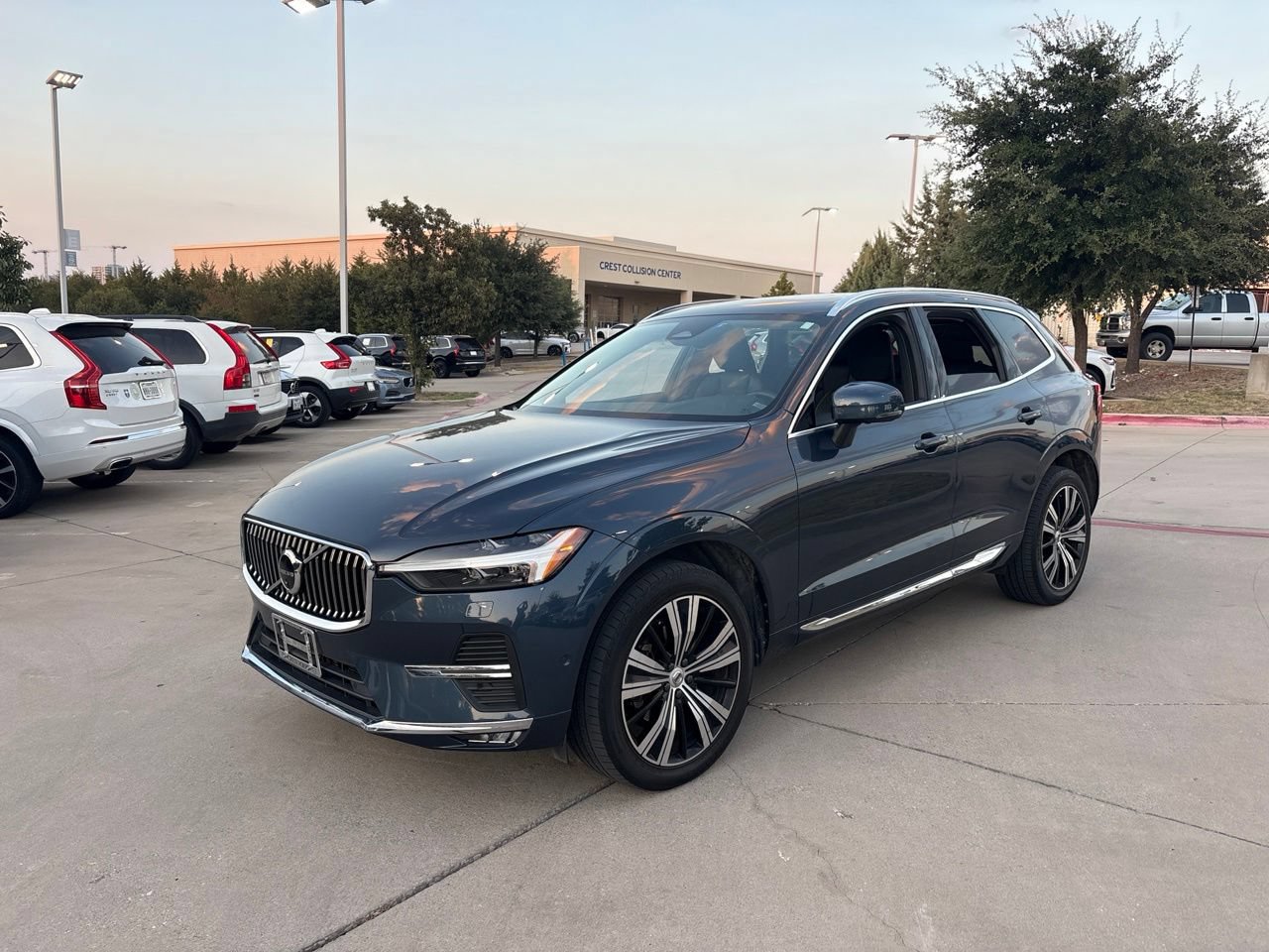 Certified 2023 Volvo XC60 B5 Plus w/ Climate Package AWD/4WD image 1
