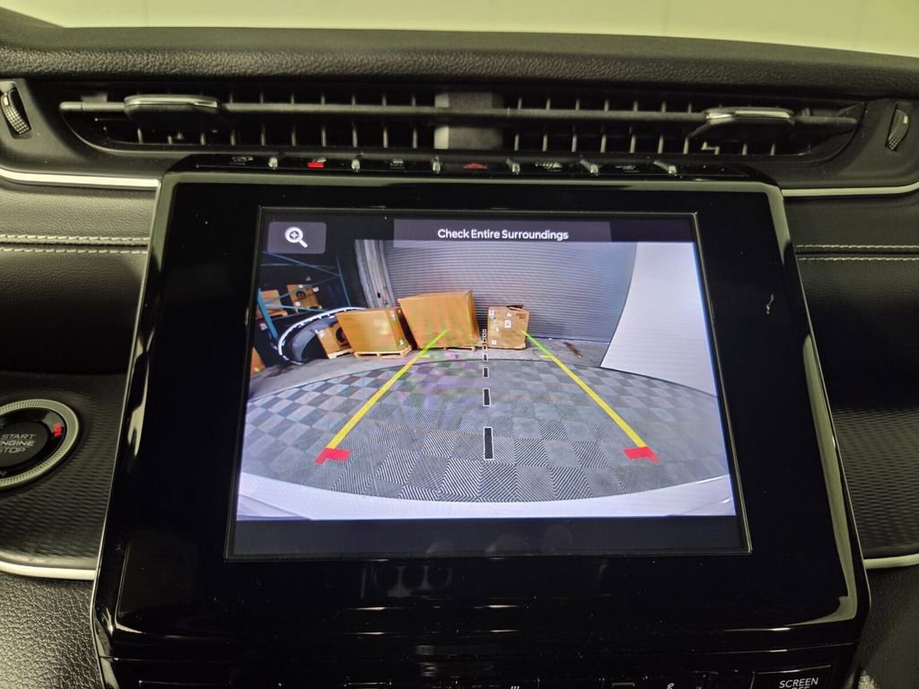 Certified 2023 Jeep Grand Cherokee Altitude image 18