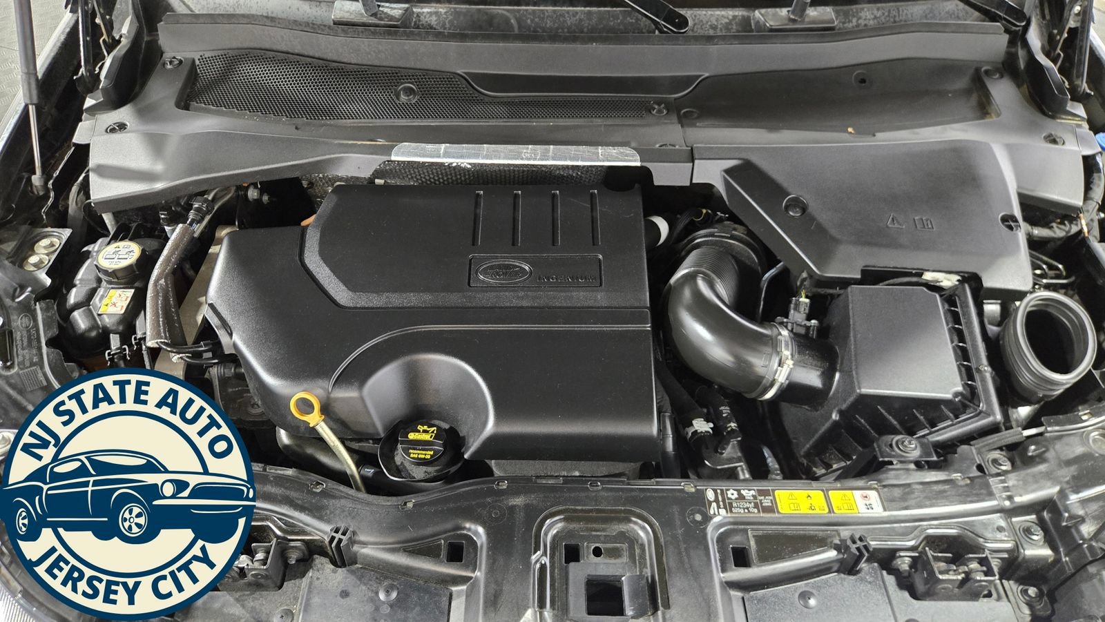 Used 2020 Land Rover Discovery Sport S AWD/4WD image 34