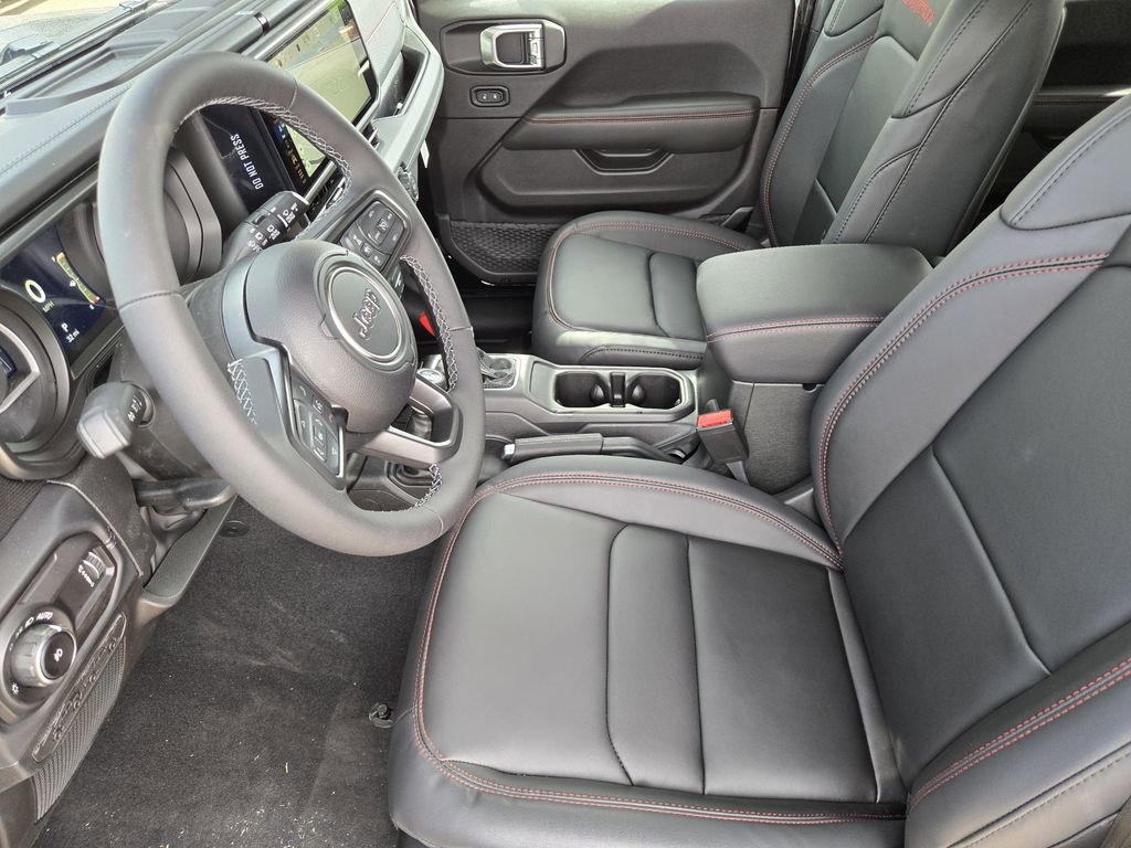 New 2026 Jeep Wrangler Unlimited Rubicon AWD/4WD image 7