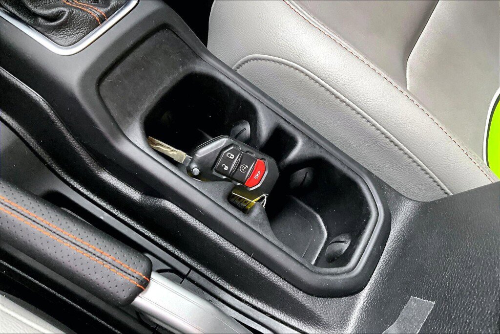 Used 2022 Jeep Gladiator Mojave w/ LED Lighting Group AWD/4WD image 17