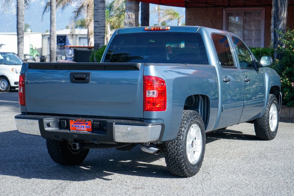 Used 2013 Chevrolet Silverado 1500 LT w/ All-Star Edition AWD/4WD image 9