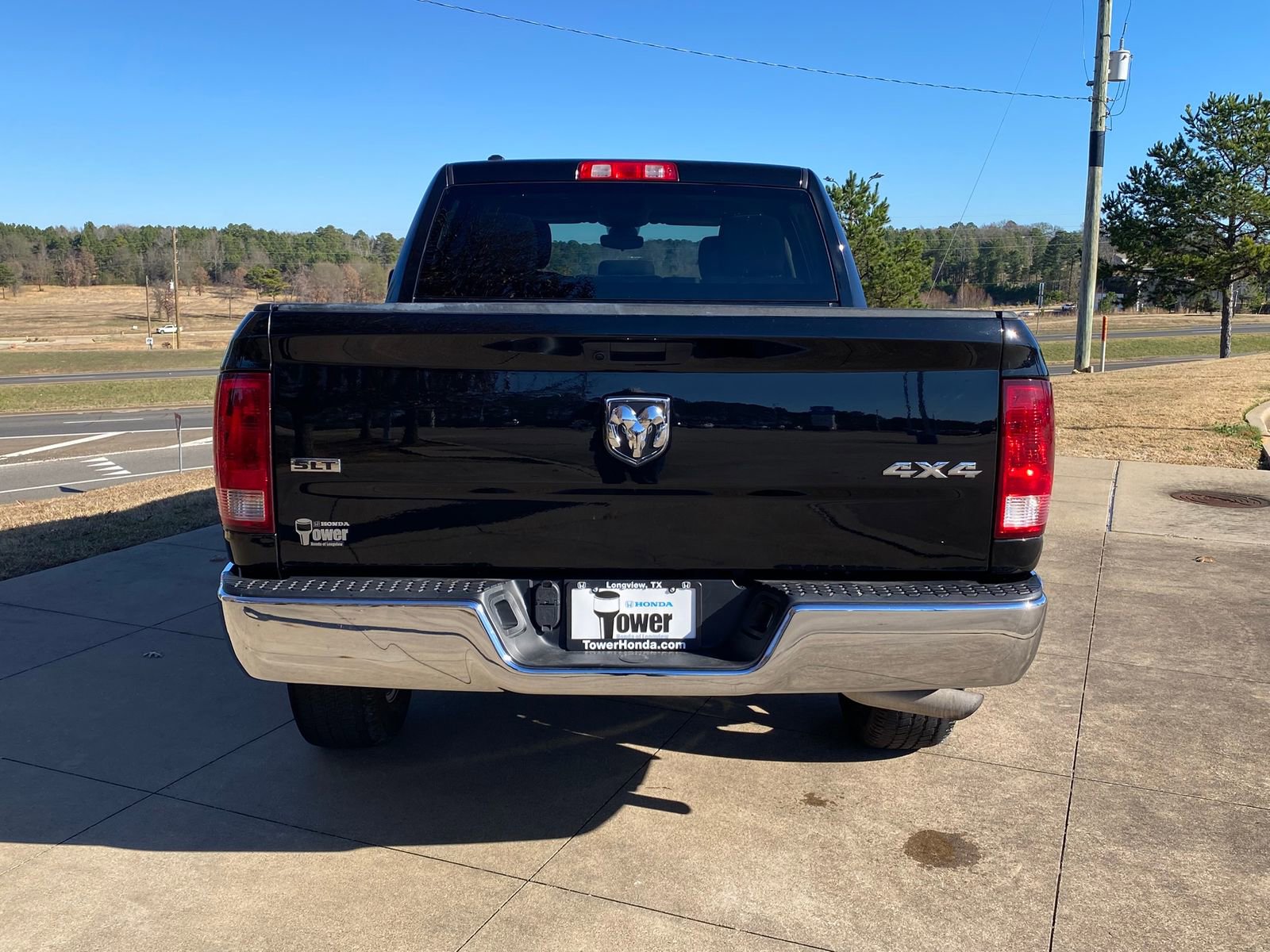 Used 2023 RAM 1500 Classic SLT image 5