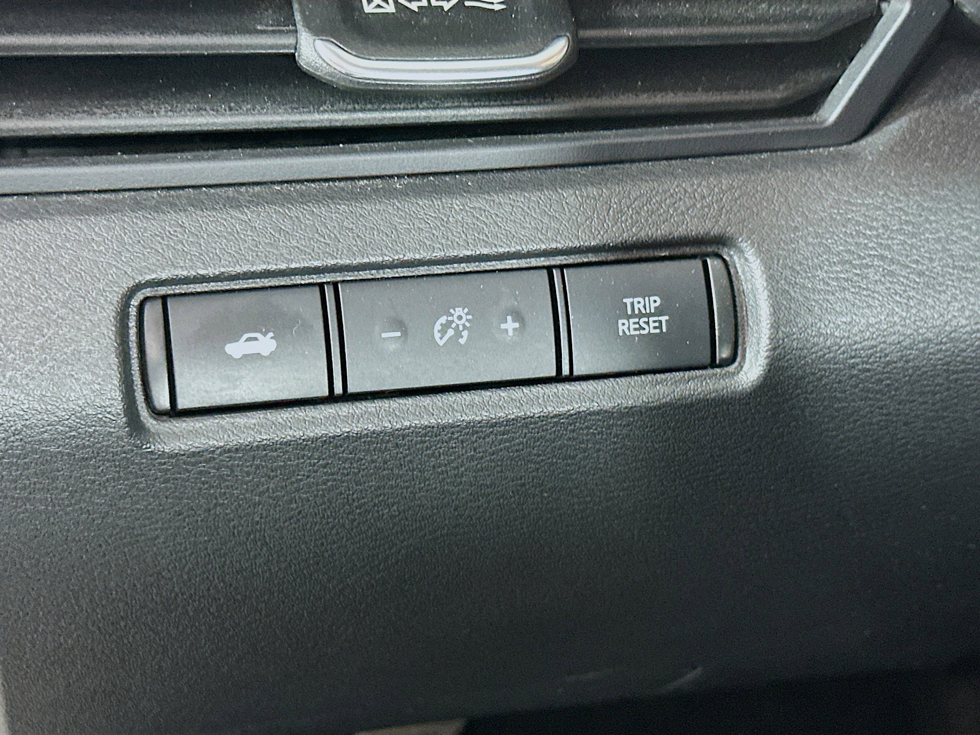 Used 2025 Nissan Altima 2.5 SV image 16