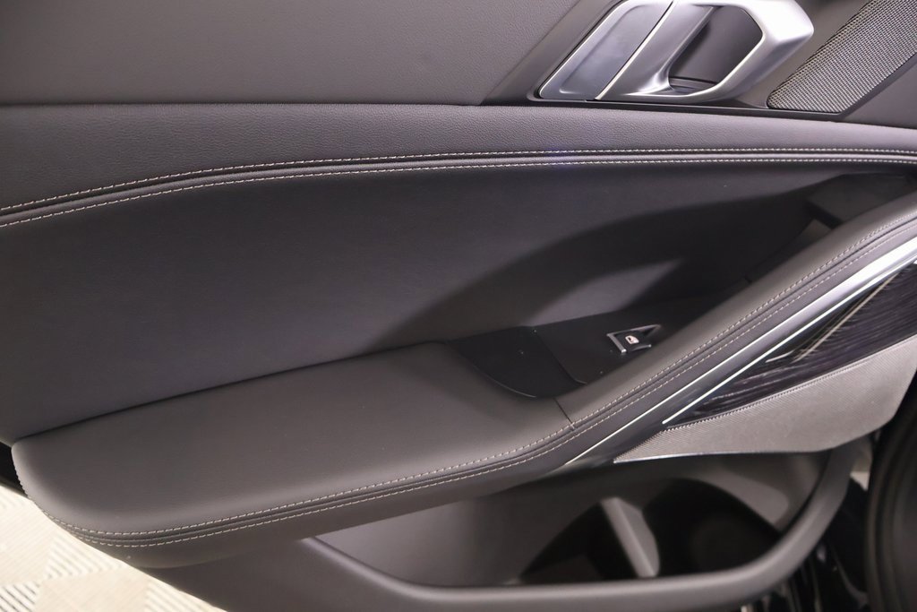 New 2026 BMW X6 M60i image 18